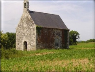 De la petite maison de vacances en pierres partez d�nicher les nombreuses chapelles de la r�gion 